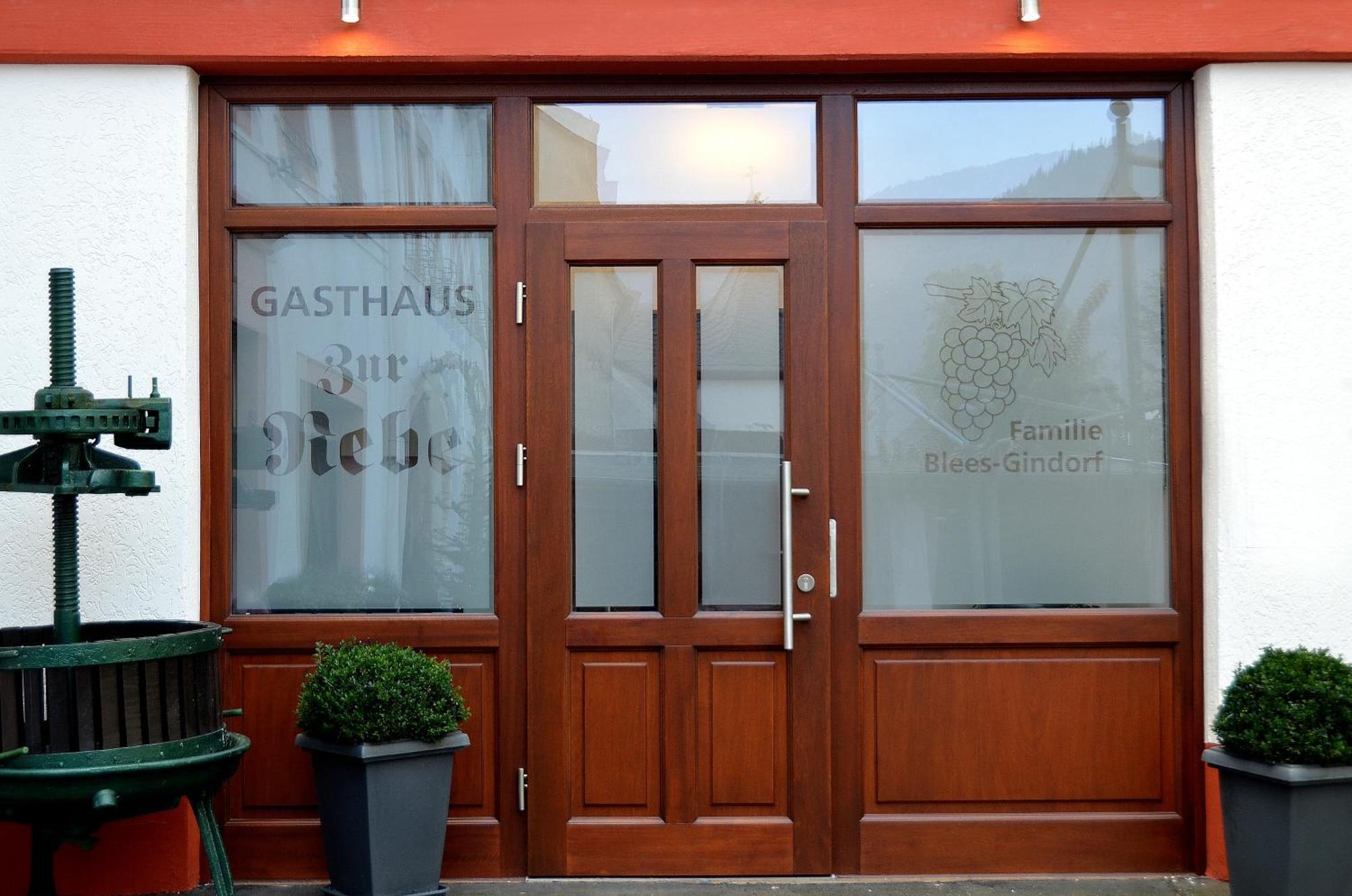 Gasthaus Zur Rebe Mehring  Bagian luar foto